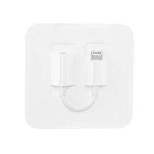 Apple Lightning to 3.5 mm Headphone Jack Adapter